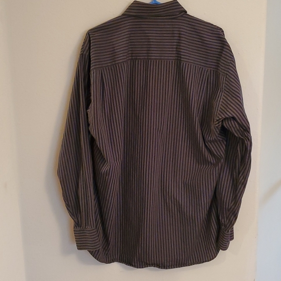 Claiborne dress shirt. - Picture 3 of 3